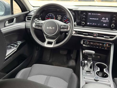 Used 2022 Kia K5 LXS FWD image 19