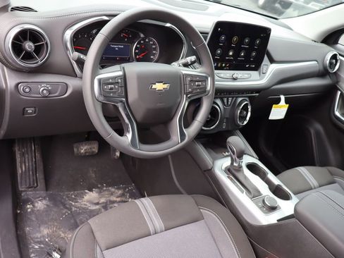 New 2026 Chevrolet Blazer LT w/ Convenience Package AWD/4WD image 6