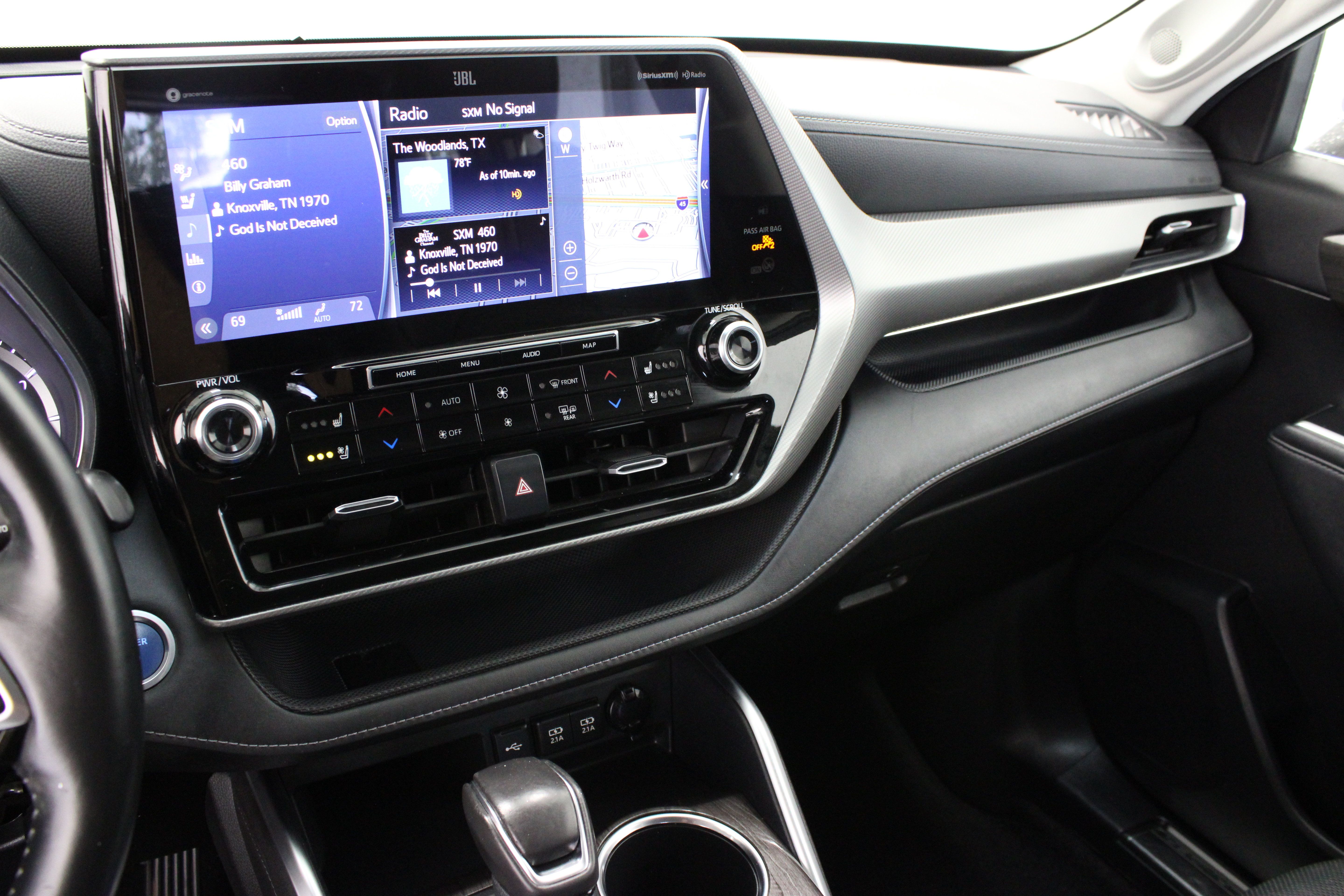 Certified 2020 Toyota Highlander Platinum AWD/4WD image 16