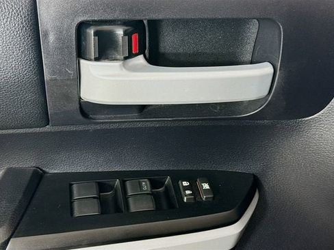 Certified 2020 Toyota Tundra SR5 w/ SR5 Convenience Package RWD image 17
