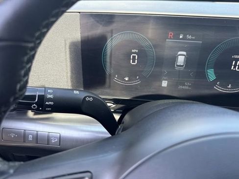 Certified 2025 Hyundai Kona SEL AWD/4WD image 31