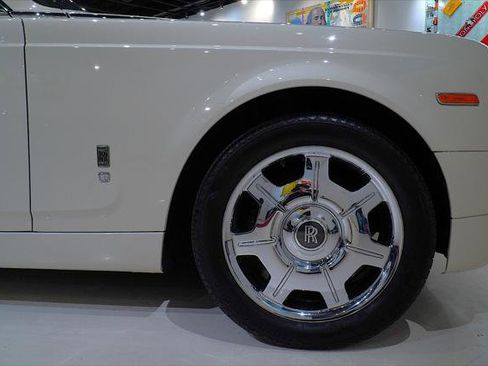 Used 2009 Rolls-Royce Phantom Sedan image 7