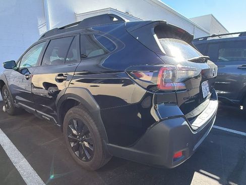 Used 2024 Subaru Outback Onyx Edition AWD/4WD image 3