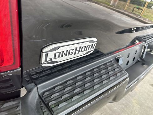 New 2023 RAM 3500 Limited image 22