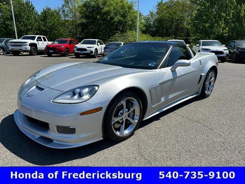 Used 2011 Chevrolet Corvette Grand Sport w/ Preferred Equipment Group image 2