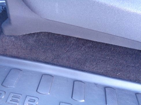 Used 2013 Ford F250 XLT w/ Chrome Pkg image 54