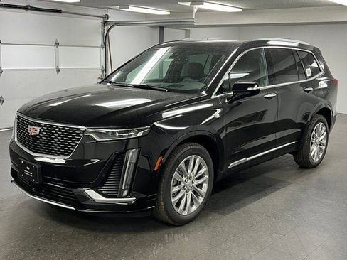 New 2025 Cadillac XT6 Premium Luxury w/ Technology Package image 1