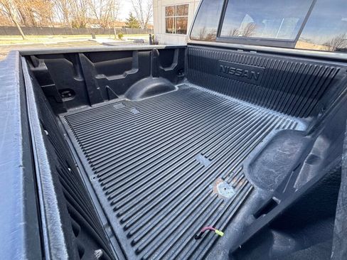 Used 2012 Nissan Titan SV image 28