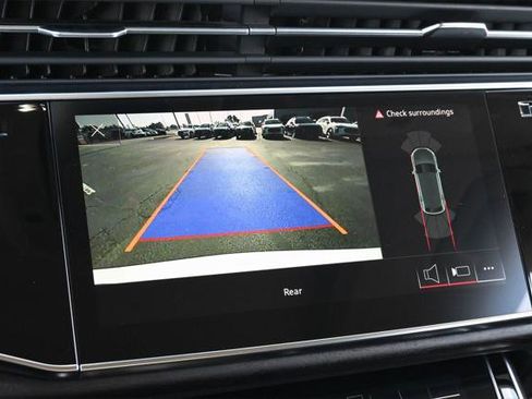 Used 2023 Audi Q8 Premium AWD/4WD image 10