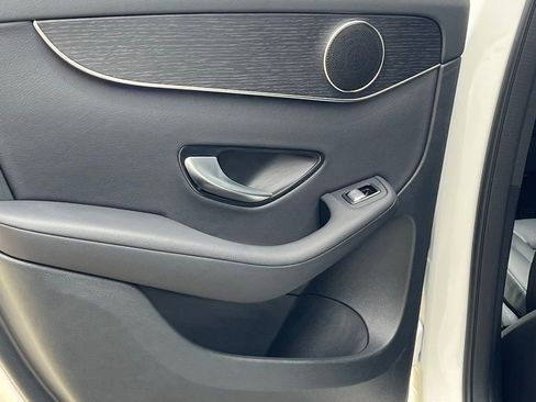 Certified 2022 Mercedes-Benz GLC 300 4MATIC image 42