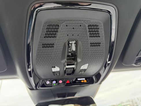 Certified 2024 Cadillac Lyriq Luxury image 19