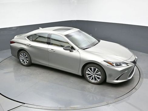 Used 2021 Lexus ES 250 w/ Premium Package image 21