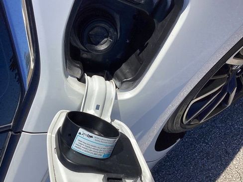 Used 2025 Honda Accord Touring image 12