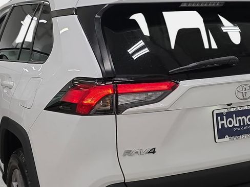 Certified 2024 Toyota RAV4 XLE AWD/4WD image 30