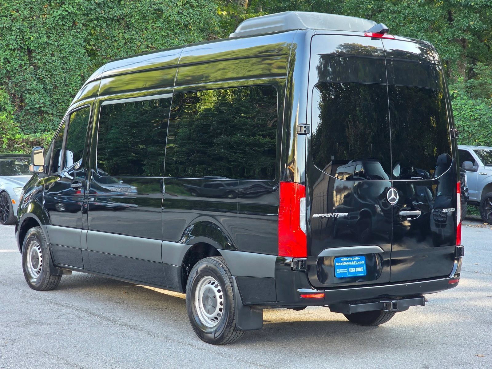 Used 2019 Mercedes-Benz Sprinter 2500 w/ Driver Convenience Package image 4