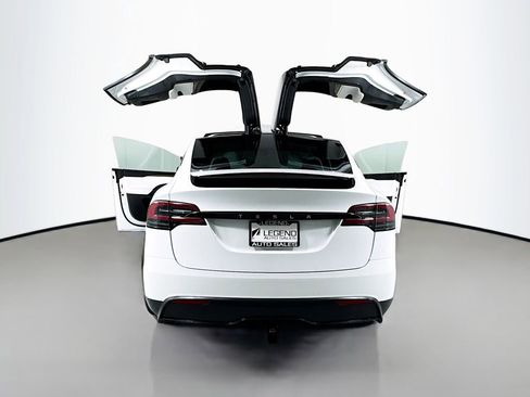 Used 2023 Tesla Model X AWD/4WD image 31