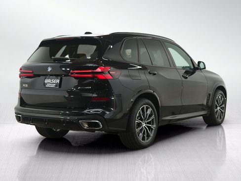 Used 2026 BMW X5 xDrive40i AWD/4WD image 6
