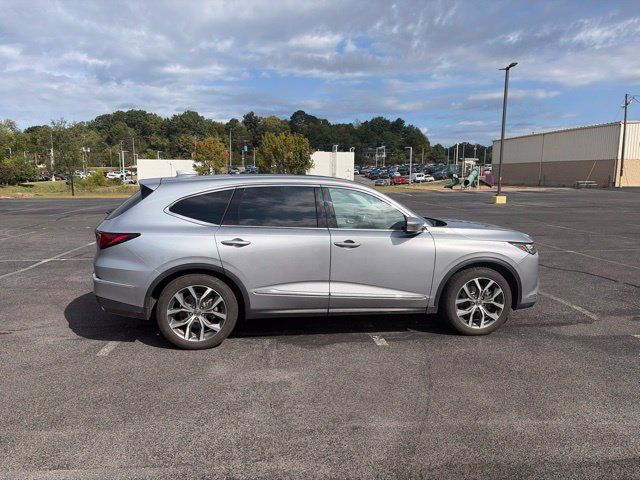 Used 2024 Acura MDX w/ Technology Package FWD image 10