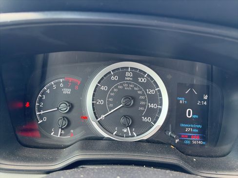 Used 2022 Toyota Corolla LE image 20