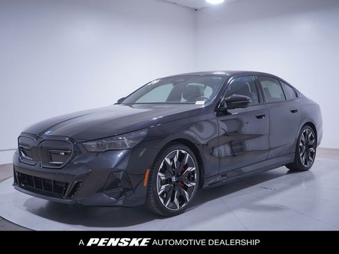 Used 2025 BMW i5 M60 w/ Premium Package image 1