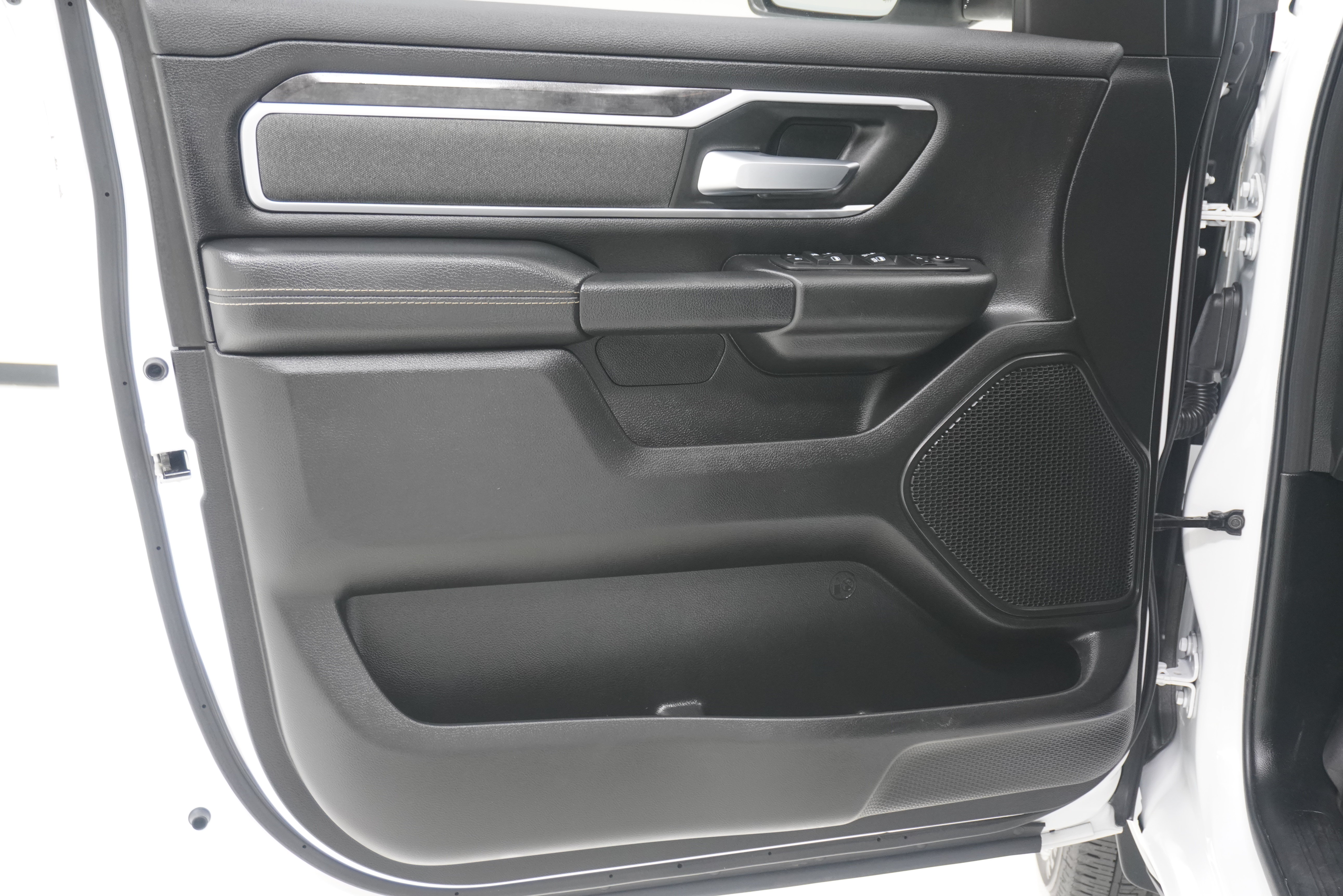 Used 2021 RAM 1500 Lone Star AWD/4WD image 14