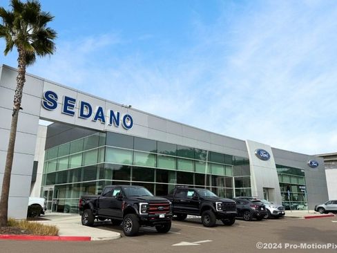 New 2025 Ford F150 Platinum w/ Equipment Group 702A High image 27