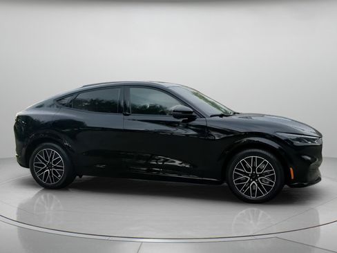 Certified 2024 Ford Mustang Mach-E Premium AWD/4WD image 34