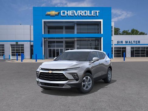 New 2026 Chevrolet Blazer LT image 8
