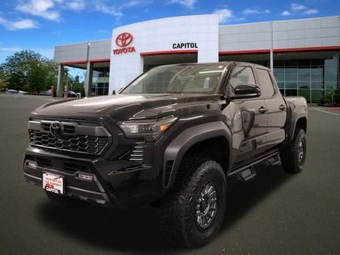 New 2026 Toyota Tacoma TRD Off-Road AWD/4WD image 7