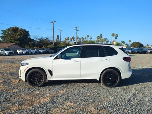 New 2026 BMW X5 sDrive40i w/ M Sport Package RWD image 5