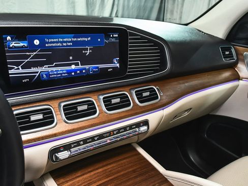 Used 2024 Mercedes-Benz GLE 350 4MATIC image 46