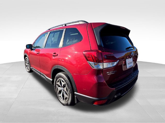 Used 2020 Subaru Forester Premium AWD/4WD image 5