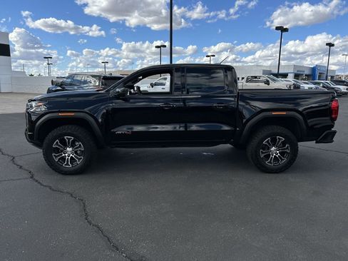 Used 2024 GMC Canyon AT4 w/ Technology Package image 5