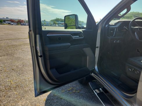 New 2026 GMC Sierra 2500 Denali w/ Max Trailering Package AWD/4WD image 17