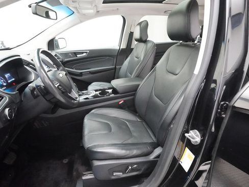 Used 2015 Ford Edge Titanium w/ Equipment Group 301A AWD/4WD image 7