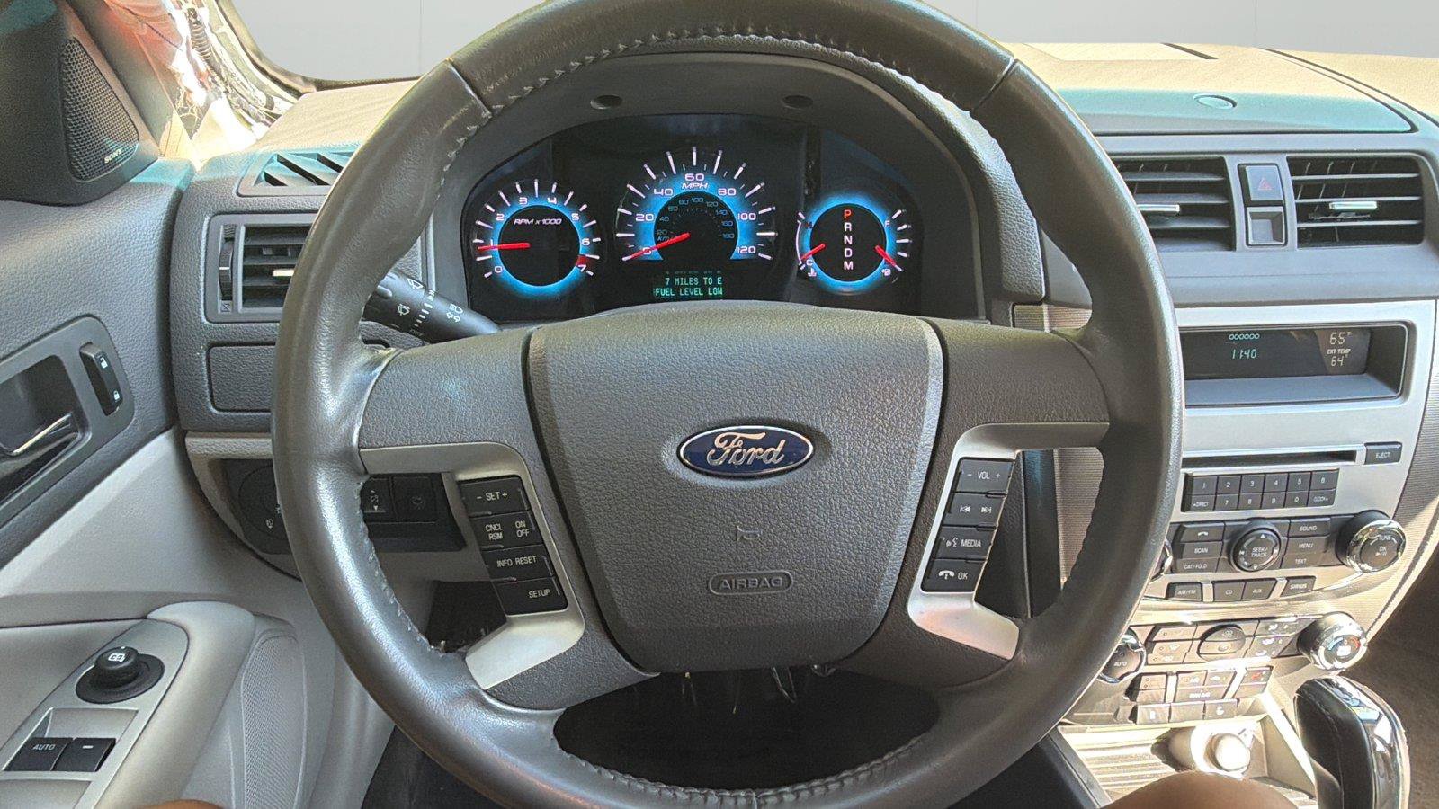 Used 2010 Ford Fusion SEL FWD image 22