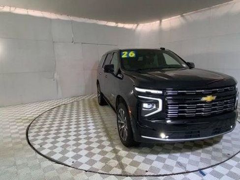 Used 2026 Chevrolet Tahoe High Country AWD/4WD image 6