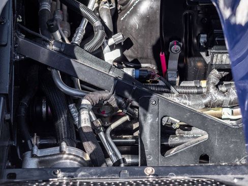 Used 2005 Ford GT image 55