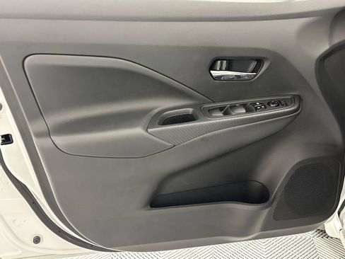 Certified 2025 Nissan Versa SV w/ Trunk Package FWD image 28