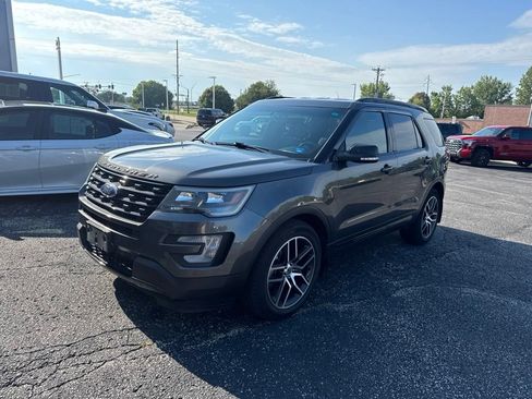 Used 2016 Ford Explorer Sport AWD/4WD image 2
