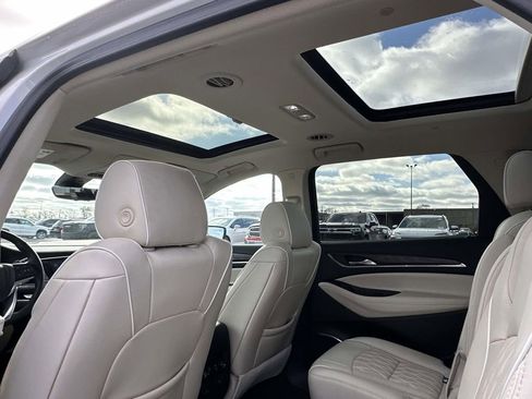 Certified 2023 Buick Enclave Avenir w/ Avenir Technology Package image 17