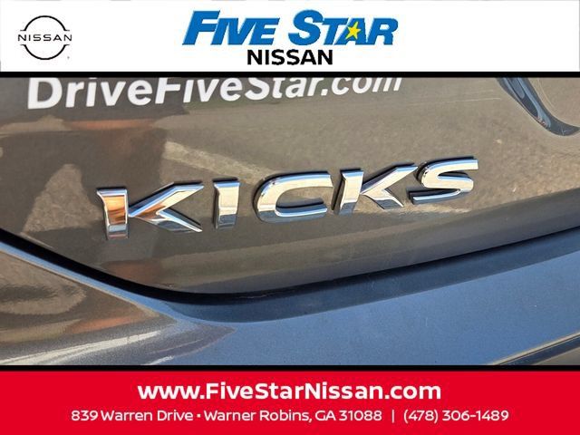 Used 2025 Nissan Kicks Play S FWD image 11