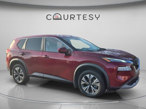 Certified 2023 Nissan Rogue SV FWD image 9