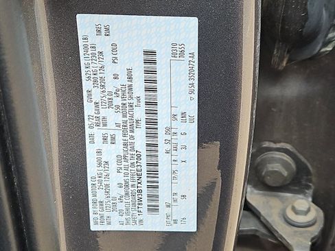 Used 2022 Ford F350 Lariat w/ Black Appearance Package image 24