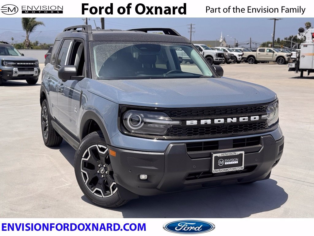 New 2026 Ford Bronco Sport Outer Banks w/ Outer Banks Tech Package+ AWD/4WD image 1