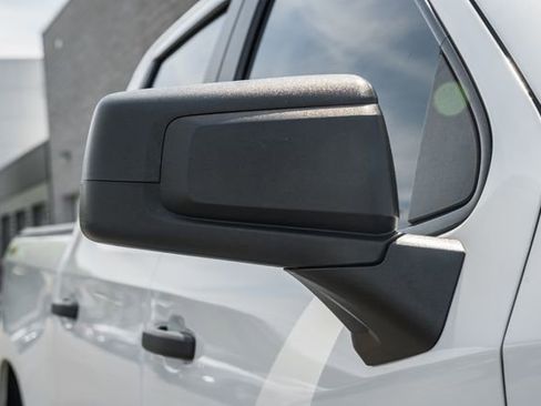 Used 2023 Chevrolet Silverado 1500 Custom AWD/4WD image 18