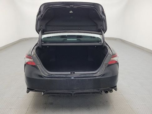 Used 2021 Toyota Camry SE image 29