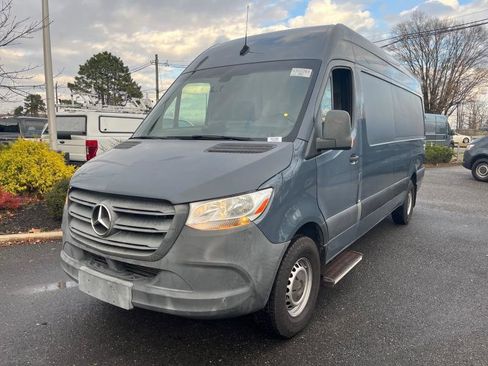 Used 2019 Mercedes-Benz Sprinter 170 image 3