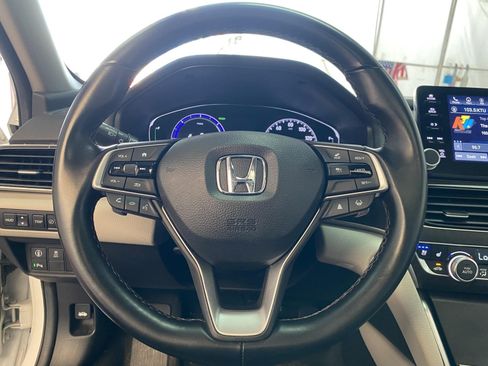 Used 2021 Honda Accord Touring image 24