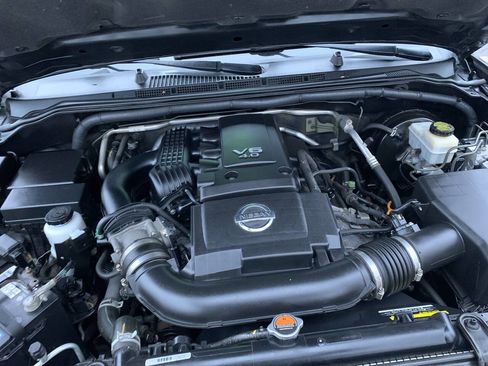 Used 2014 Nissan Frontier SV w/ SV Value Truck Package image 36